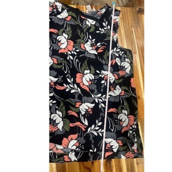 Pre owned ladies blouse by The Loft, size X large - Picture 7 of 7